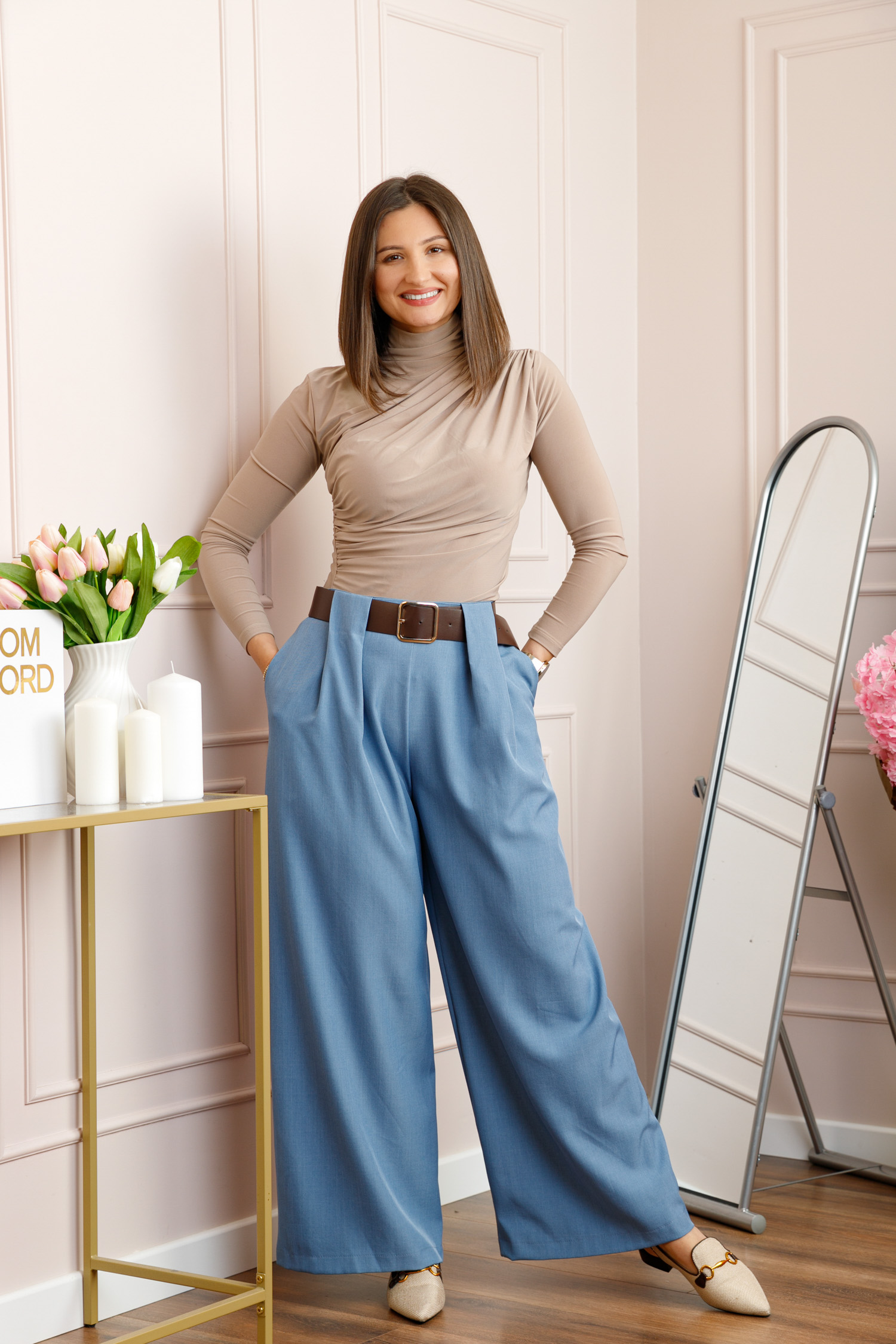 Pantaloni - Pantaloni dama Judith bleu cu croi larg si talie inalta cu curea