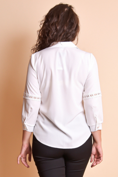 Bluza alba cu dantela pe maneca [4]