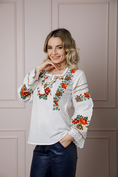 Bluza alba cu motiv floral multicolor Emanuela [4]