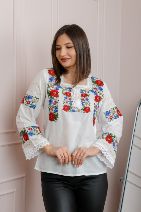 Bluza alba cu motiv floral multicolor Renata [3]
