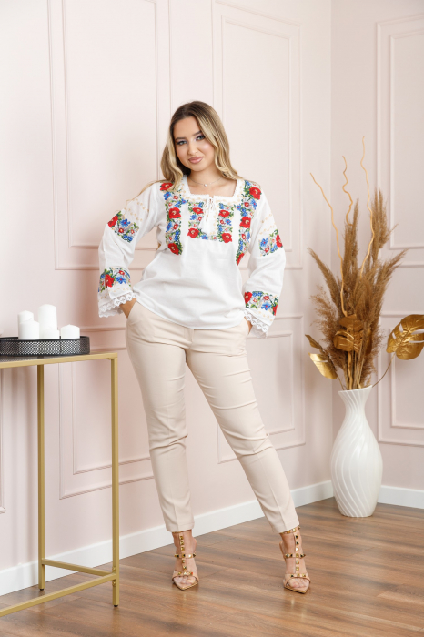 Bluza alba cu motiv floral rosu Adina 01 - maneca lunga [4]