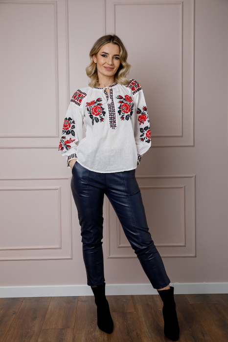 Bluza alba cu motiv floral rosu Angelina 01 [3]