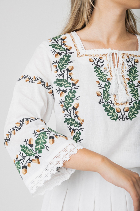 Bluza alba cu motiv floral verde Vera [2]