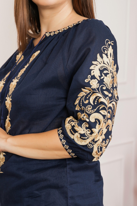 Bluza albastra cu motiv floral auriu Brigita 02 [2]