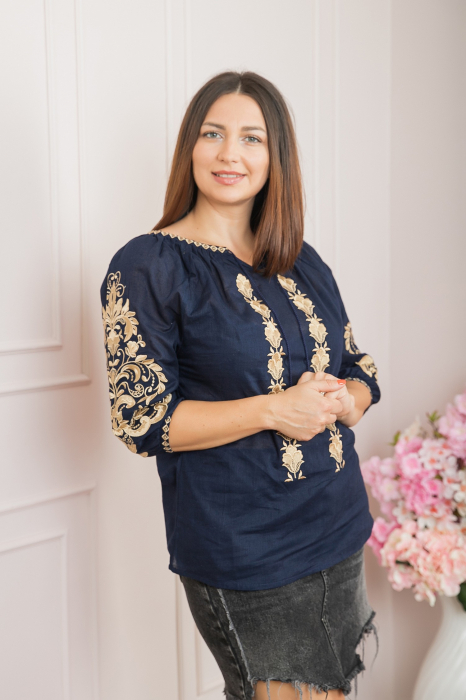Bluza albastra cu motiv floral auriu Brigita 02 [3]