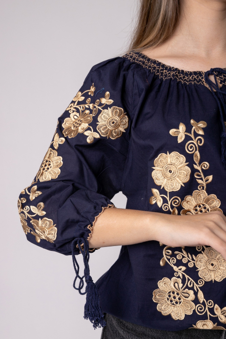 Bluza albastra cu motiv floral auriu Hortensia [2]