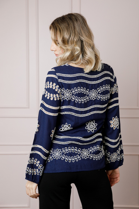 Bluza bleumarin cu motiv floral crem Alessia 01 [3]