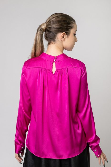 Bluza ciclam eleganta cu lantisor decorativ [4]