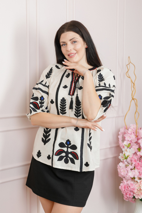 Bluza crem cu motiv floral negru Estera 01 [3]