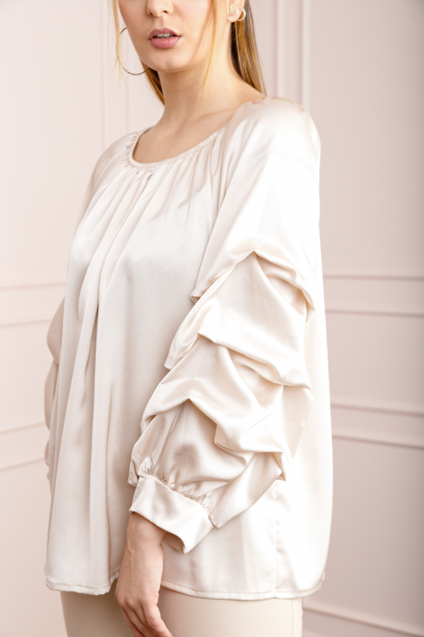 Bluza crem eleganta cu maneci bufante [2]
