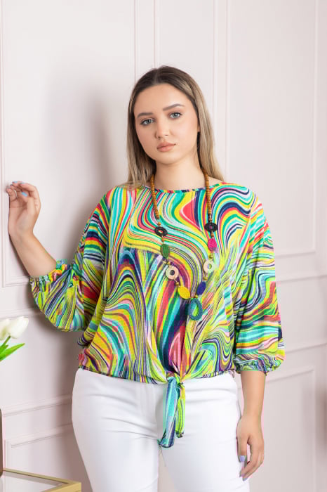 Bluza cu imprimeu curcubeu verde si colier decorativ [3]