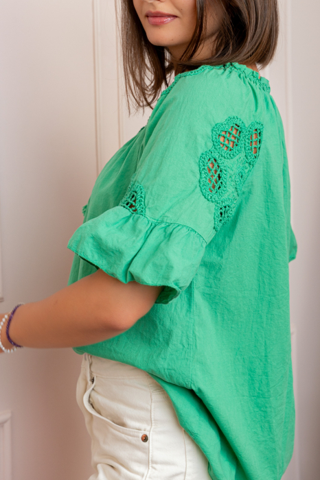 Bluza dama din bumbac Myra cu perforatii florale - Verde [2]