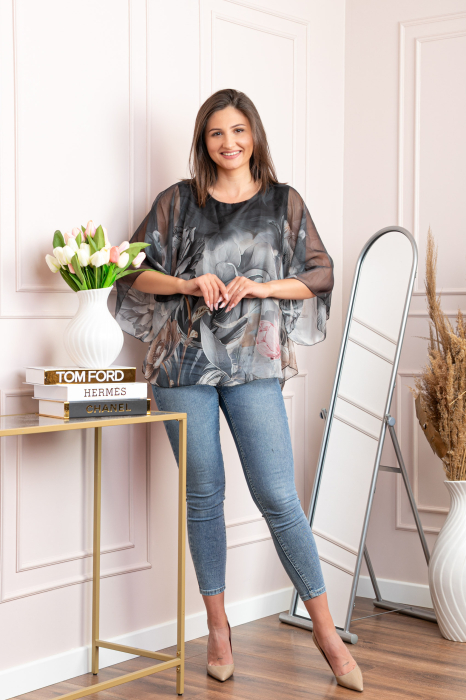 Bluza dama eleganta Shirley neagra din voal cu imprimeu floral [4]