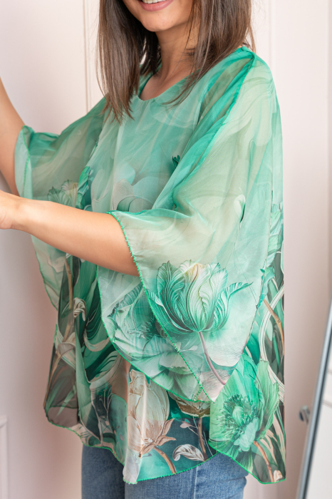 Bluza dama eleganta Shirley verde smarald din voal cu imprimeu floral [2]