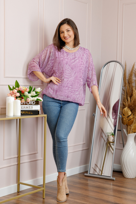 Bluza dama Maddie din voal lila cu imprimeu floral alb [4]