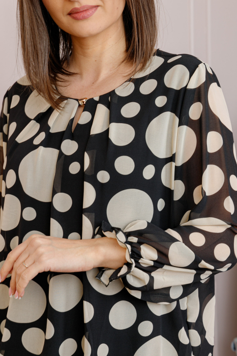 Bluza dama Pauline din voal negru cu buline crem [2]