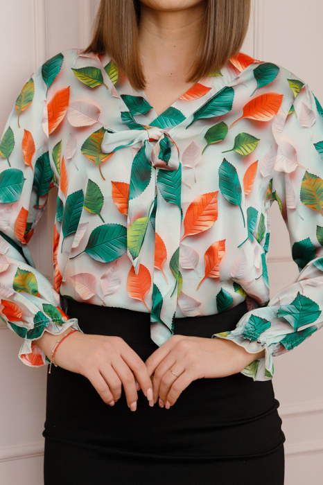 Bluza eleganta Jessica cu maneci bufante si decolteu cu funda - Verde [2]