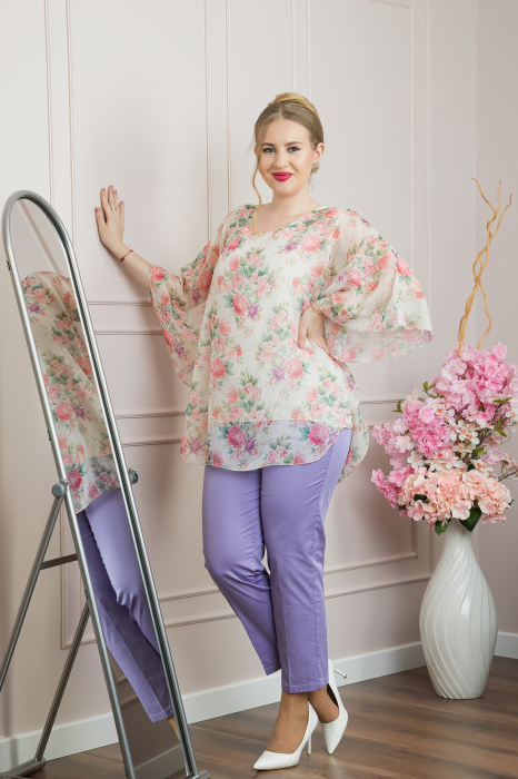 Bluza ivoire din voal cu imprimeu floral si maneci fluture [4]