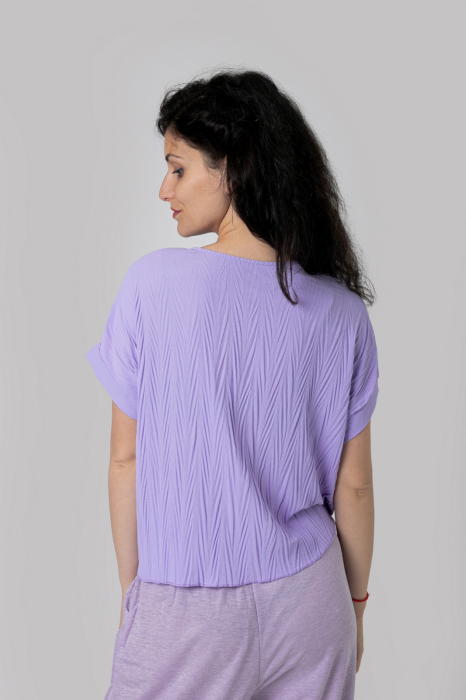 Bluza lila casual cu aspect texturat si nod in talie [3]