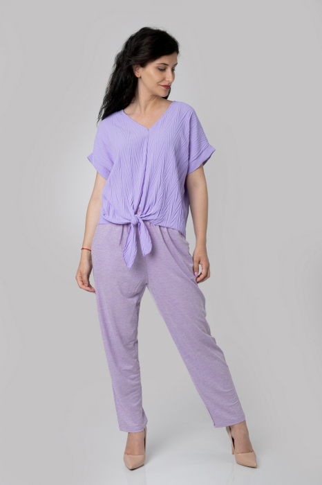 Bluza lila casual cu aspect texturat si nod in talie [4]