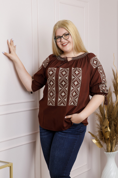 Bluza maro cu motiv geometric auriu Elvira 05 [3]