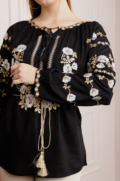 Bluza neagra cu motiv floral alb Nina 02 [2]