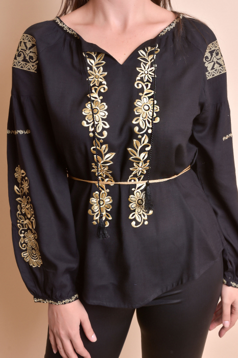 Bluza neagra cu motiv floral auriu Otilia 01 [2]