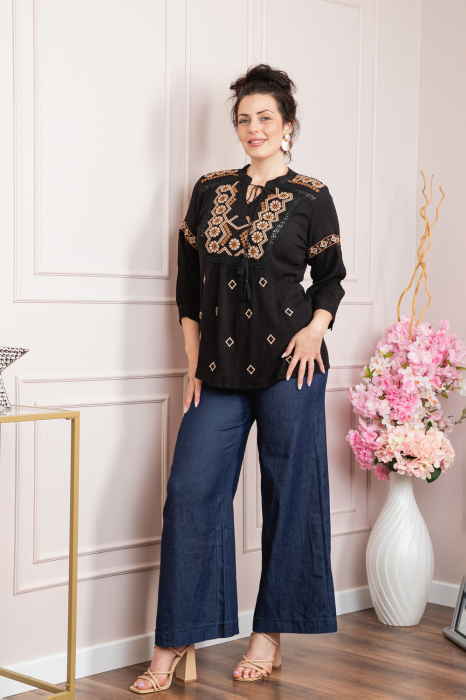 Bluza neagra cu motiv floral crem Miranda 02 [5]