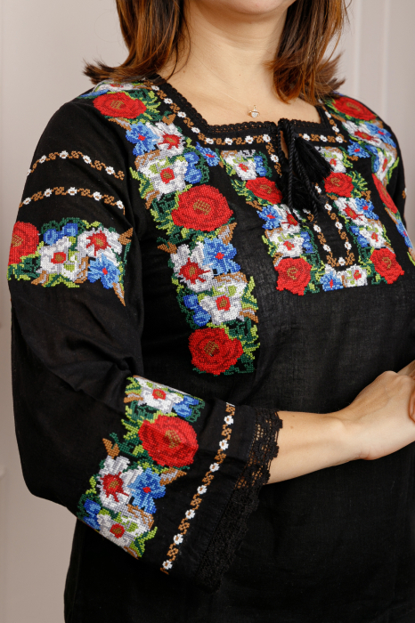 Bluza neagra cu motiv floral rosu Adina 04 [2]
