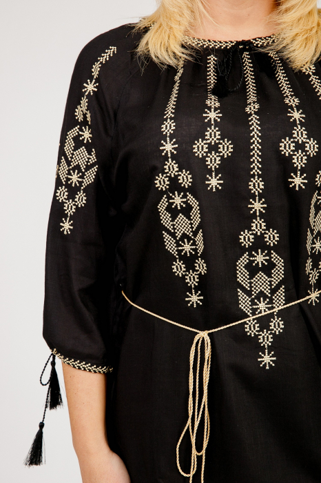 Bluza neagra cu motiv geometric auriu Iosefina 02 - maneca scurta [2]