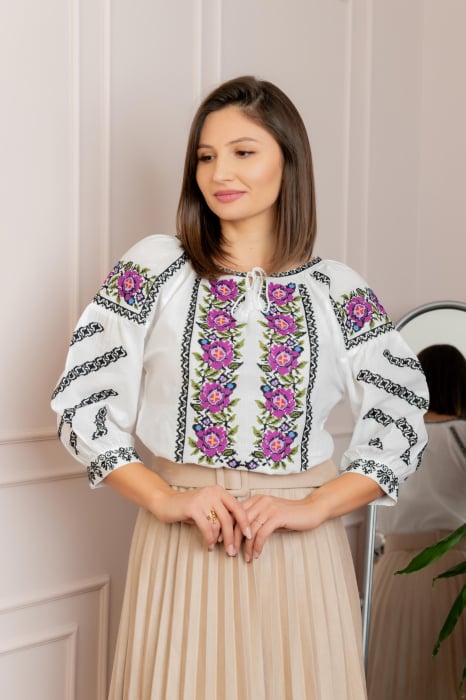 Bluza tip ie alba cu motiv floral mov Iolanda [1]