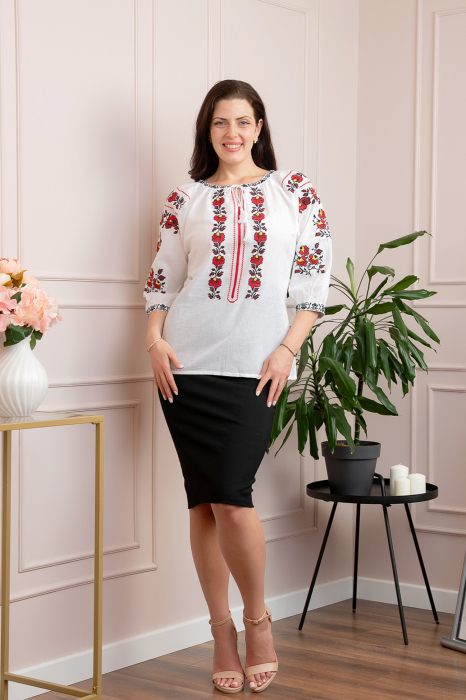 Bluza tip ie alba cu motiv floral rosu Filofteia [4]