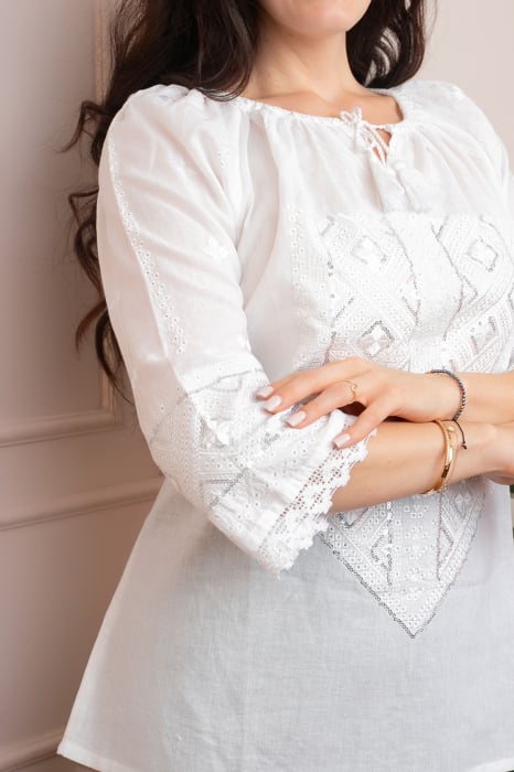 Bluza tip ie alba cu motiv geometric alb Minerva 05 [2]