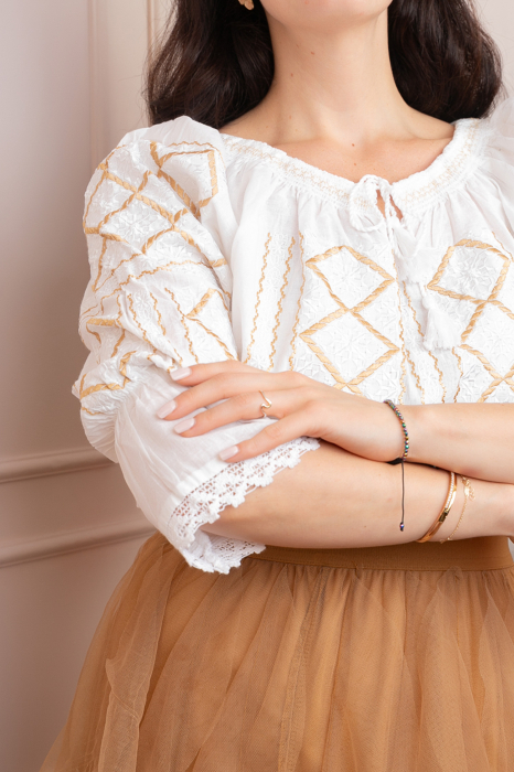 Bluza tip ie alba cu motiv geometric auriu Tiana [2]