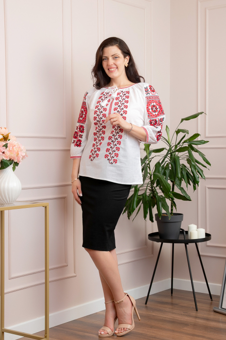 Bluza tip ie alba cu motiv geometric rosu Celina 02 [4]