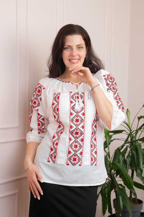 Bluza tip ie alba cu motiv geometric rosu Marisa [3]