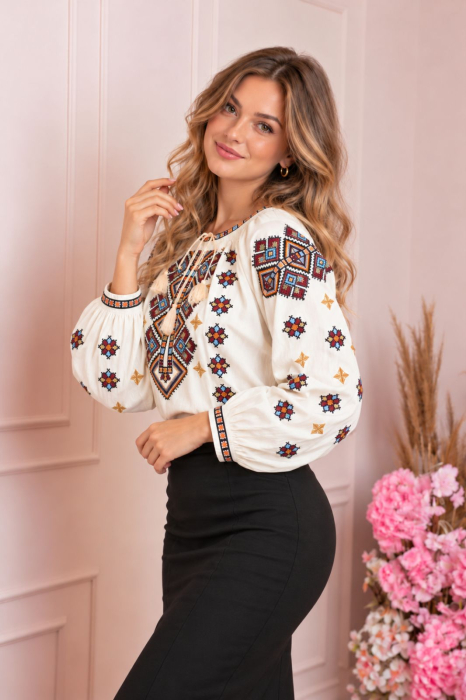 Bluza tip ie crem cu motiv geometric maro Isabela 02 [3]