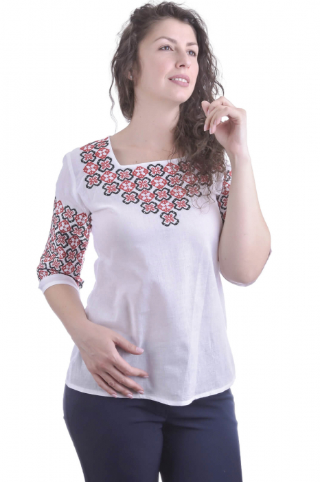 Bluza traditionala alba cu motiv floral rosu Anita [4]