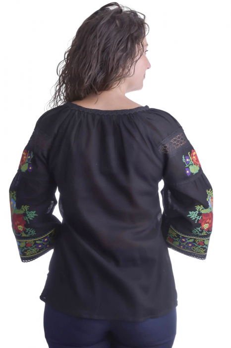Bluza neagra cu motiv floral multicolor Francesca 01 [2]