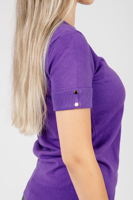 Bluza tricotata mov cu nasturi decorativi [2]