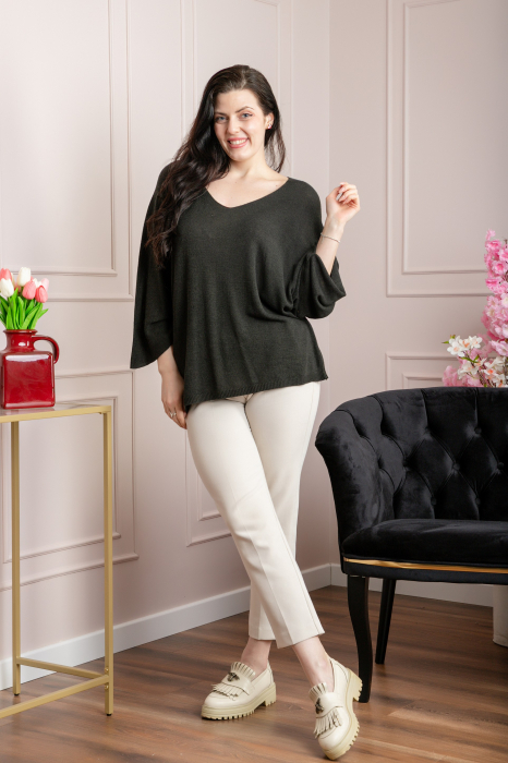 Bluza tricotata neagra cu maneci liliac [4]