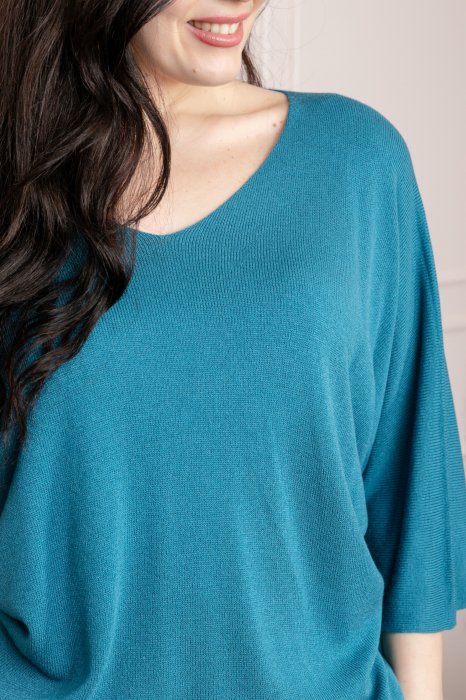 Bluza tricotata turcoaz inchis cu maneci liliac [2]