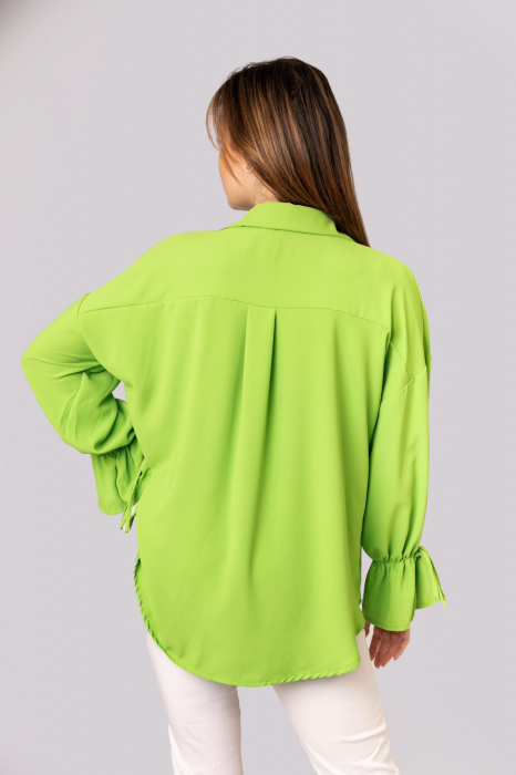 Bluza verde praz vaporoasa cu maneci clopot [3]
