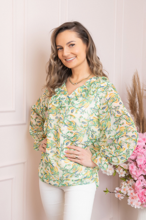 Bluza Vivienne din voal cu volanase si imprimeuri florale verzi [3]