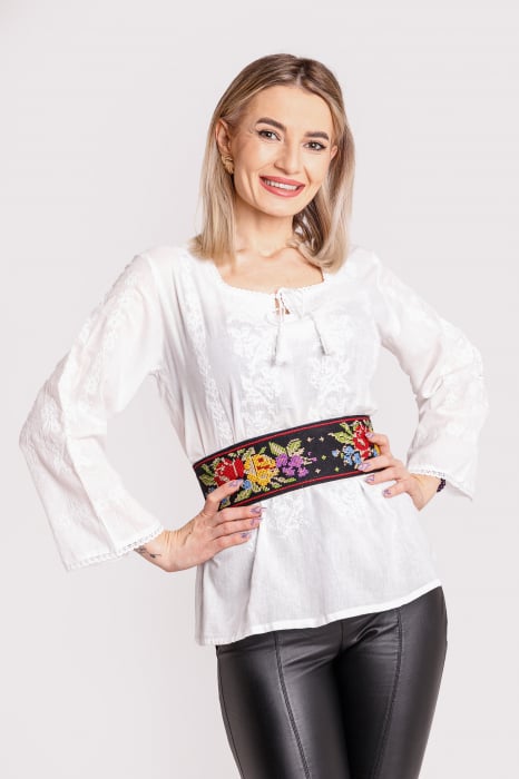 Brau traditional negru cu motiv floral multicolor Beatrice 03 [2]