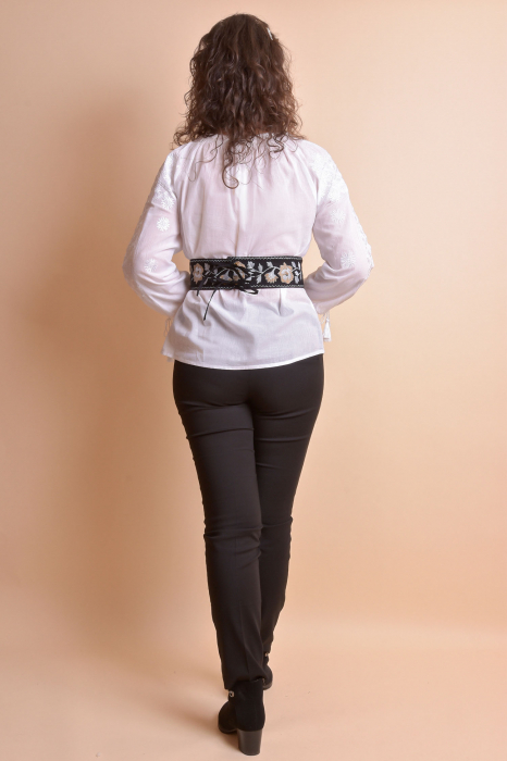 Brau traditional negru cu motiv floral multicolor Elena [8]