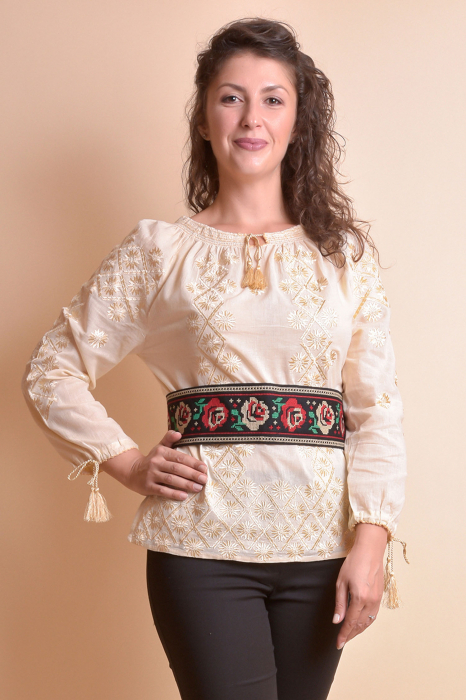 Brau traditional negru cu motiv floral multicolor Roza [2]