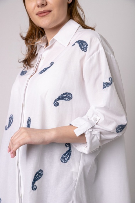 Camasa alba oversized cu nasturi ascunsi [2]