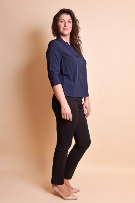 Camasa albastra cu pliuri pe rever [9]