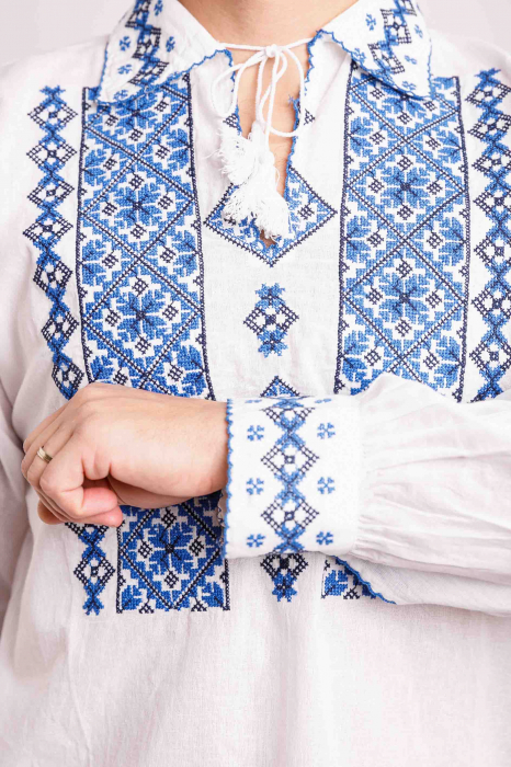 Camasa barbateasca traditionala alba cu motiv floral albastru Codin [2]